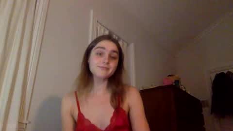 Snapshot of sweetpeach232323 chatting on 01/11/25, 03:02 sweetpeach232323 online show from 01/11/25, 03:02