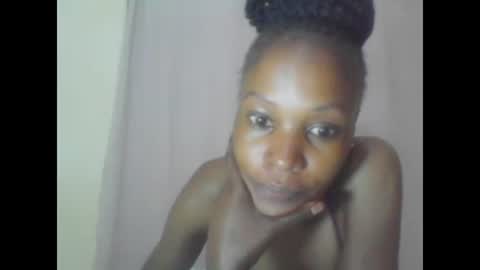 Snapshot of sweetpetite254 chatting on 01/23/25, 12:35 ESTHER online show from 01/23/25, 12:35