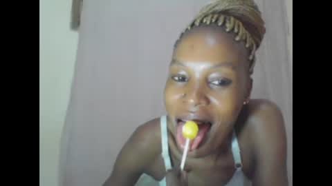 Snapshot of sweetpetite254 chatting on 02/04/25, 07:00 ESTHER online show from 02/04/25, 07:00
