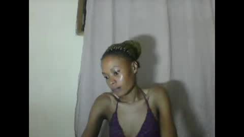 Snapshot of sweetpetite254 chatting on 03/04/25, 02:06 ESTHER online show from 03/04/25, 02:06