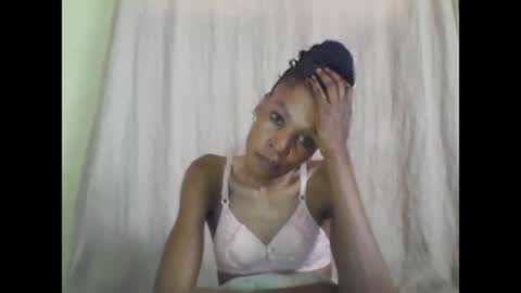 Snapshot of sweetpetite254 chatting on 03/10/25, 12:15 ESTHER online show from 03/10/25, 12:15