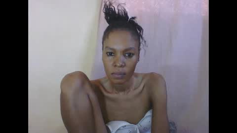 ESTHER online show from 03/29/26, 06:35