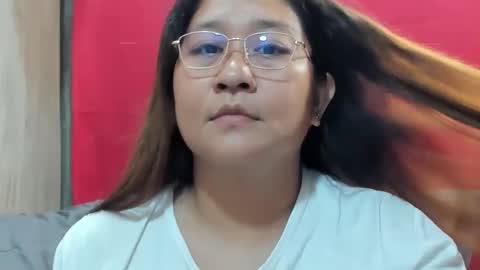 Snapshot of sweetpilipina88 chatting on 12/08/24, 11:08 MIA online show from 12/08/24, 11:08