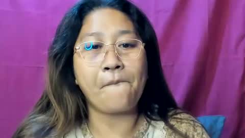 Snapshot of sweetpilipina88 chatting on 12/14/24, 10:45 MIA online show from 12/14/24, 10:45