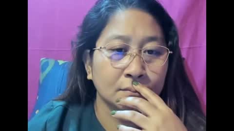 Snapshot of sweetpilipina88 chatting on 12/24/24, 04:22 MIA online show from 12/24/24, 04:22