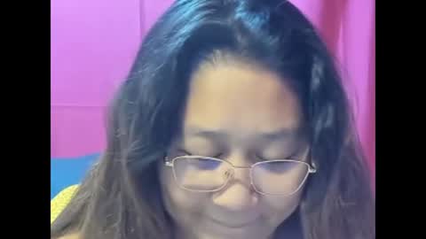 Snapshot of sweetpilipina88 chatting on 01/16/25, 02:19 MIA online show from 01/16/25, 02:19