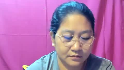 Snapshot of sweetpilipina88 chatting on 01/17/25, 06:57 MIA online show from 01/17/25, 06:57