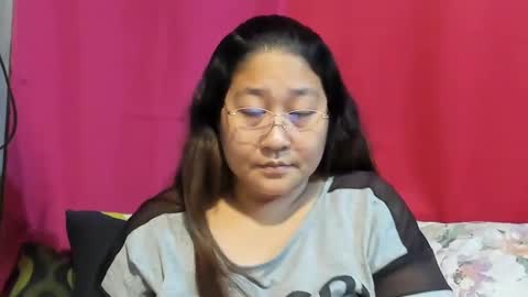 Snapshot of sweetpilipina88 chatting on 02/12/25, 12:16 MIA online show from 02/12/25, 12:16
