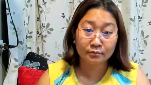 Snapshot of sweetpilipina88 chatting on 10/24/25, 08:00 MIA online show from 10/24/25, 08:00