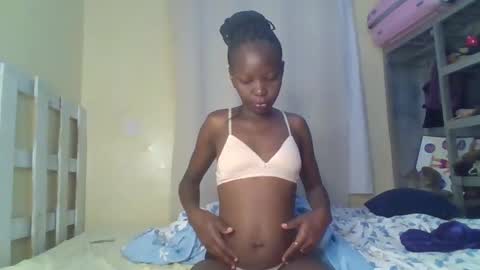 sweetpink_1 online show from 02/19/26, 02:40