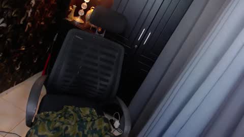 Snapshot of sweetprettyangelts chatting on 12/09/24, 09:26 angelica online show from 12/09/24, 09:26