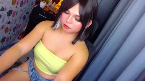 Snapshot of sweetprettyangelts chatting on 12/15/24, 06:48 angelica online show from 12/15/24, 06:48