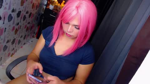 Snapshot of sweetprettyangelts chatting on 03/08/25, 09:40 angelica online show from 03/08/25, 09:40