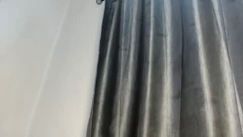 Snapshot of sweetpussy135 chatting on 11/04/25, 06:51 slim ivy online show from 11/04/25, 06:51