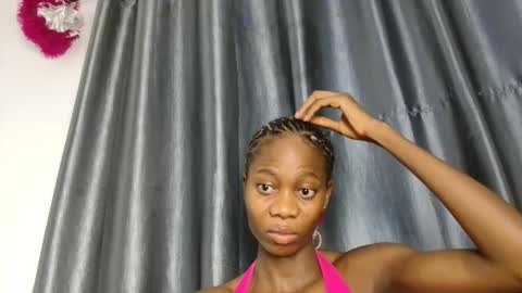 Snapshot of sweetpussy135 chatting on 01/14/26, 04:56 slim ivy online show from 01/14/26, 04:56