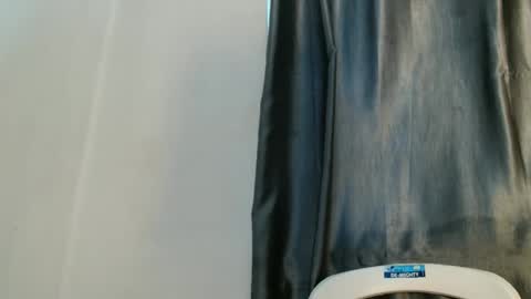 Snapshot of sweetpussy135 chatting on 02/02/26, 05:00 slim ivy online show from 02/02/26, 05:00