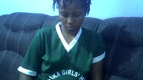 queen online show from 04/06/26, 02:09