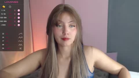 Snapshot of sweetrafaella chatting on 09/11/25, 02:22 Rafaella online show from 09/11/25, 02:22