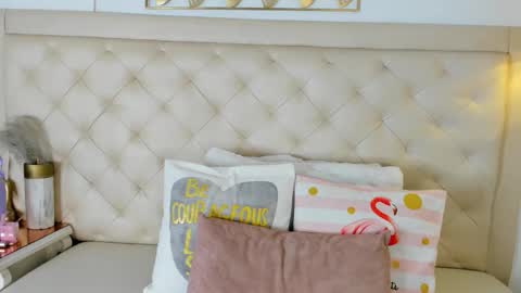 sweets one online show from 02/09/26, 03:21