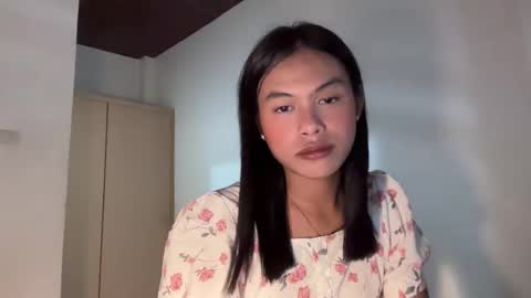 sweetsamyog online show from 04/22/26, 05:10