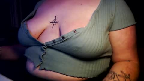 sweetsapphirepuppy online show from 01/10/26, 11:42