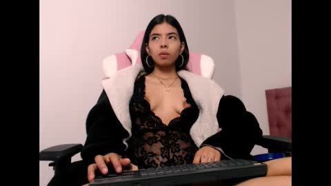 sweetscaarlett online show from 03/25/26, 02:12