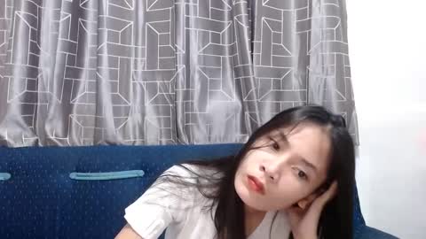 Mia online show from 12/08/24, 11:03