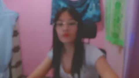 Snapshot of sweetsexygirl20 chatting on 05/19/26, 12:55 Mia online show from 05/19/26, 12:55