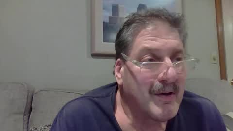 sweetbrowneyes623 online show from 01/01/25, 09:52