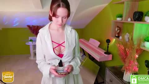 Alice online show from 11/30/25, 02:21