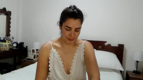 Dianis online show from 09/17/25, 08:32