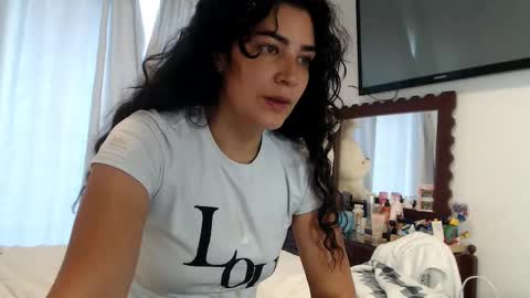 Dianis online show from 11/02/25, 02:52