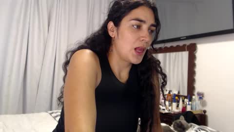 Dianis online show from 02/14/26, 01:02