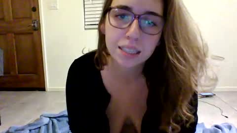 sweetsocalgirl online show from 03/04/25, 04:06