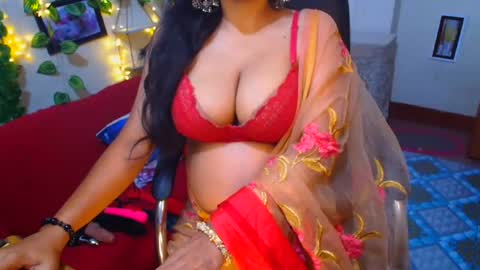 SweetSour online show from 12/15/25, 01:32