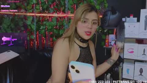 Molly -  INDEPENDENT MODEL online show from 12/05/25, 02:20