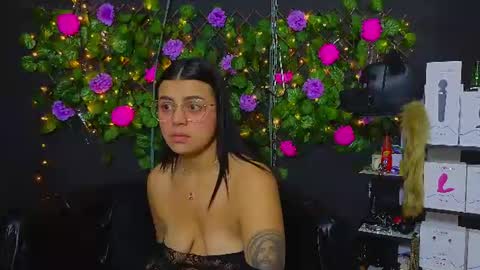 Molly -  INDEPENDENT MODEL online show from 06/26/26, 11:31
