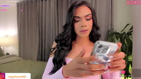 angel online show from 09/10/25, 04:56