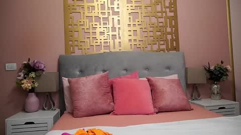 SweettLuna online show from 04/05/26, 07:44