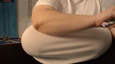 Snapshot of sweettm chatting on 02/20/25, 09:20 Maya online show from 02/20/25, 09:20