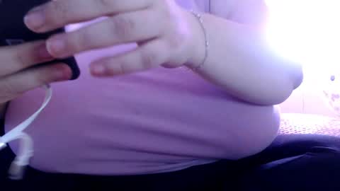 Snapshot of sweettm chatting on 03/02/25, 10:48 Maya online show from 03/02/25, 10:48