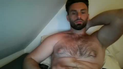Snapshot of sweettom69 chatting on 06/11/26, 12:32 Tom online show from 06/11/26, 12:32