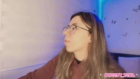 Veronica Independent Model online show from 10/30/25, 10:06