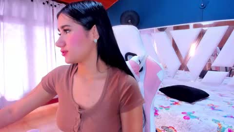Snapshot of sweettyalondra chatting on 03/09/25, 01:26 ALONDRA online show from 03/09/25, 01:26