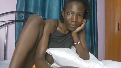 sweetvalariy online show from 10/20/25, 09:21