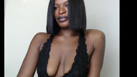 sweetxxboobsx online show from 10/10/25, 10:25