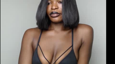 sweetxxboobsx online show from 11/09/25, 08:45