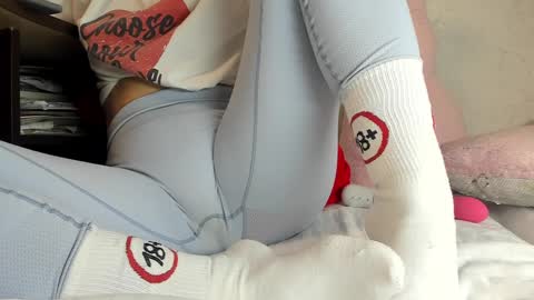 Mia online show from 02/19/25, 07:59