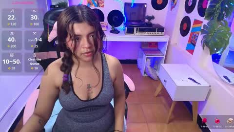 Emma online show from 12/16/25, 07:19