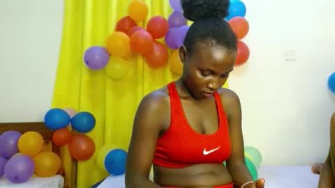 Snapshot of sweety_spixxy chatting on 02/14/26, 03:53 Dolly online show from 02/14/26, 03:53